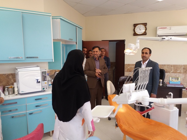 بازدید سرزده فرماندار نکا از مراکز بهداشتی و درمانی