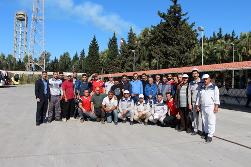 برگزاري مسابقه طناب­كشي در نيروگاه نكا