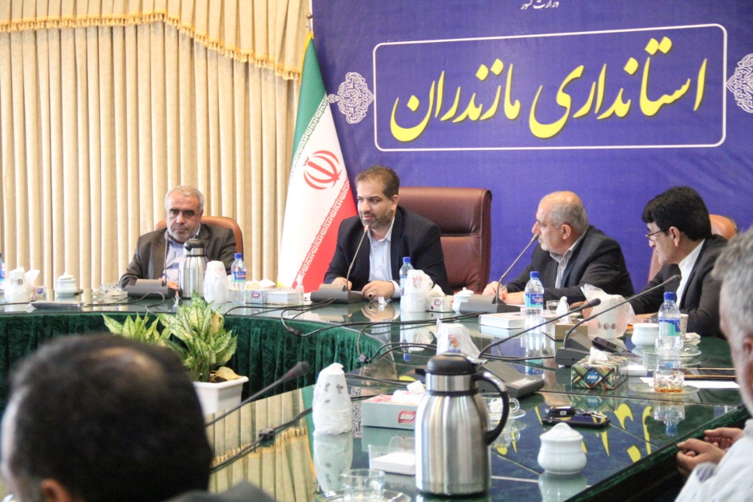  احزاب در حل مشکلات اساسی استان به کمک دولت بیایند