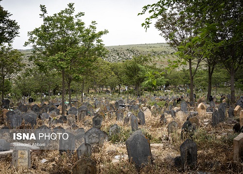قبرستان روستای سفید چاه در گلوگاه بهشهر