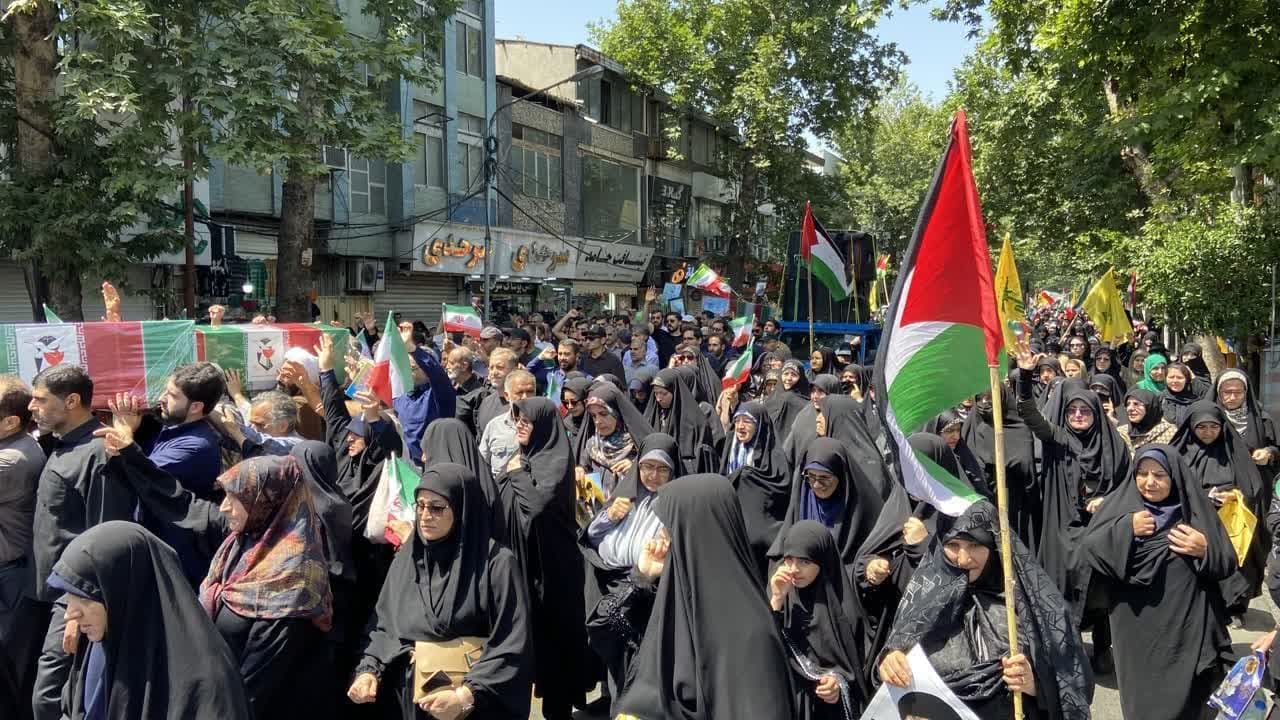 برگزاری راهپیمایی جمعه خشم و نصر و تشییع پیکر شهدا در ساری
